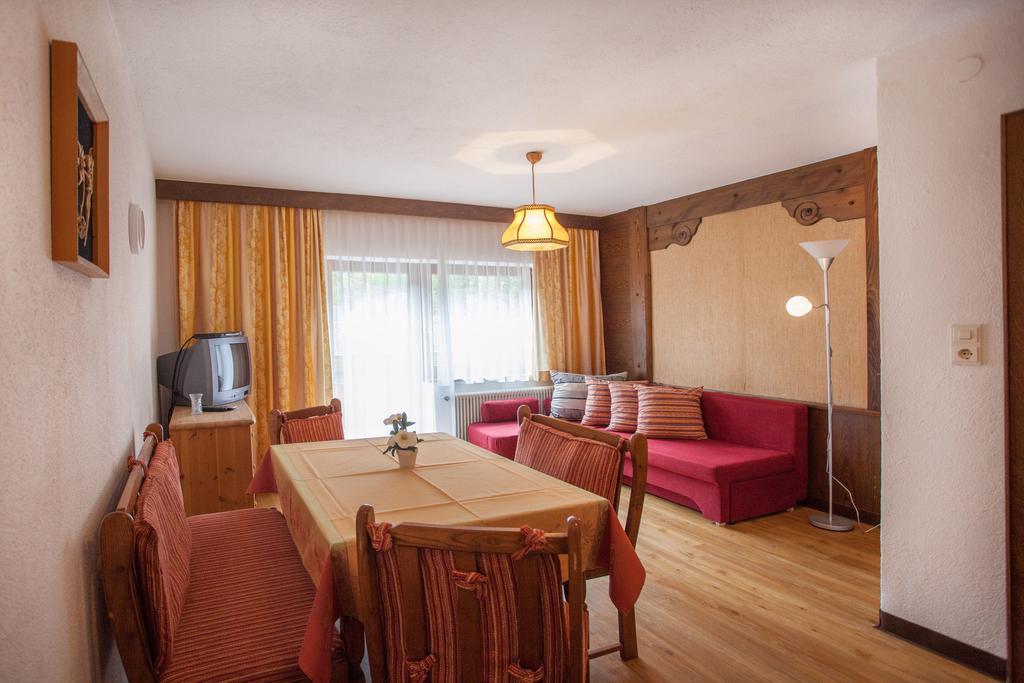 Haus Weidmannsheil Apartment Längenfeld Exterior foto